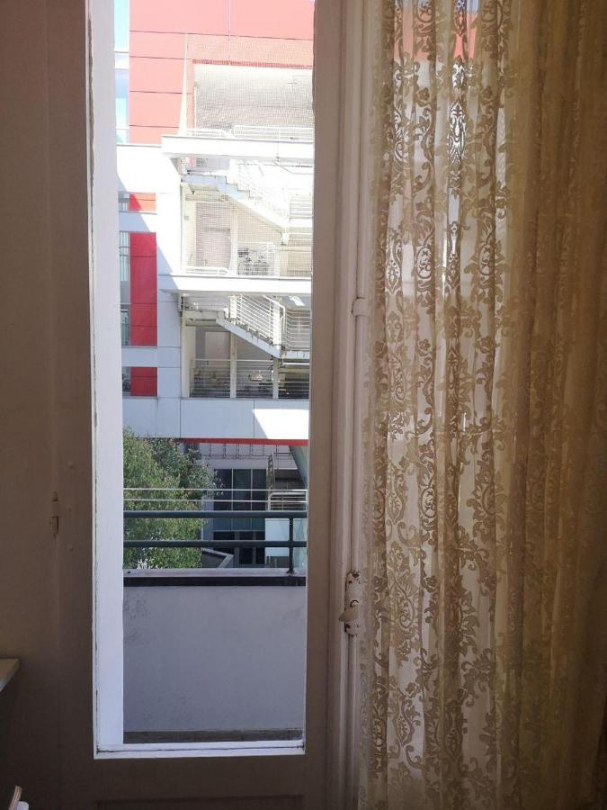 Camera E Bagno Privato A 3 Minuti Dalla Stazione Bologna Exterior photo